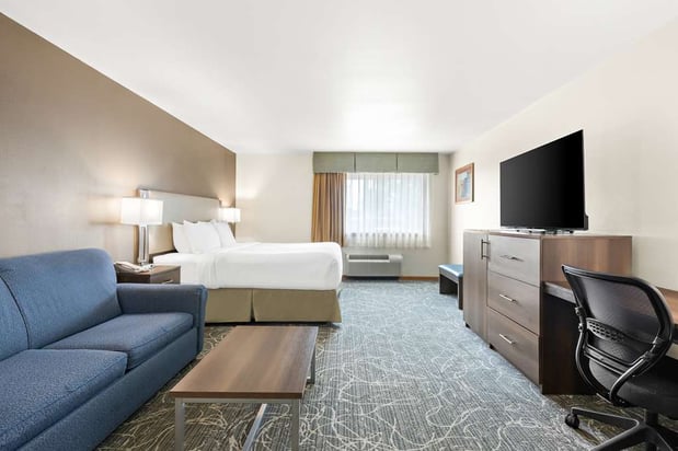 Images Best Western West Towne Suites