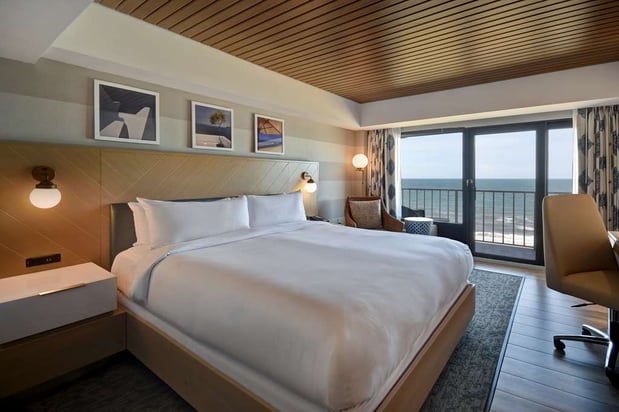Images DoubleTree by Hilton Virginia Beach Oceanfront South