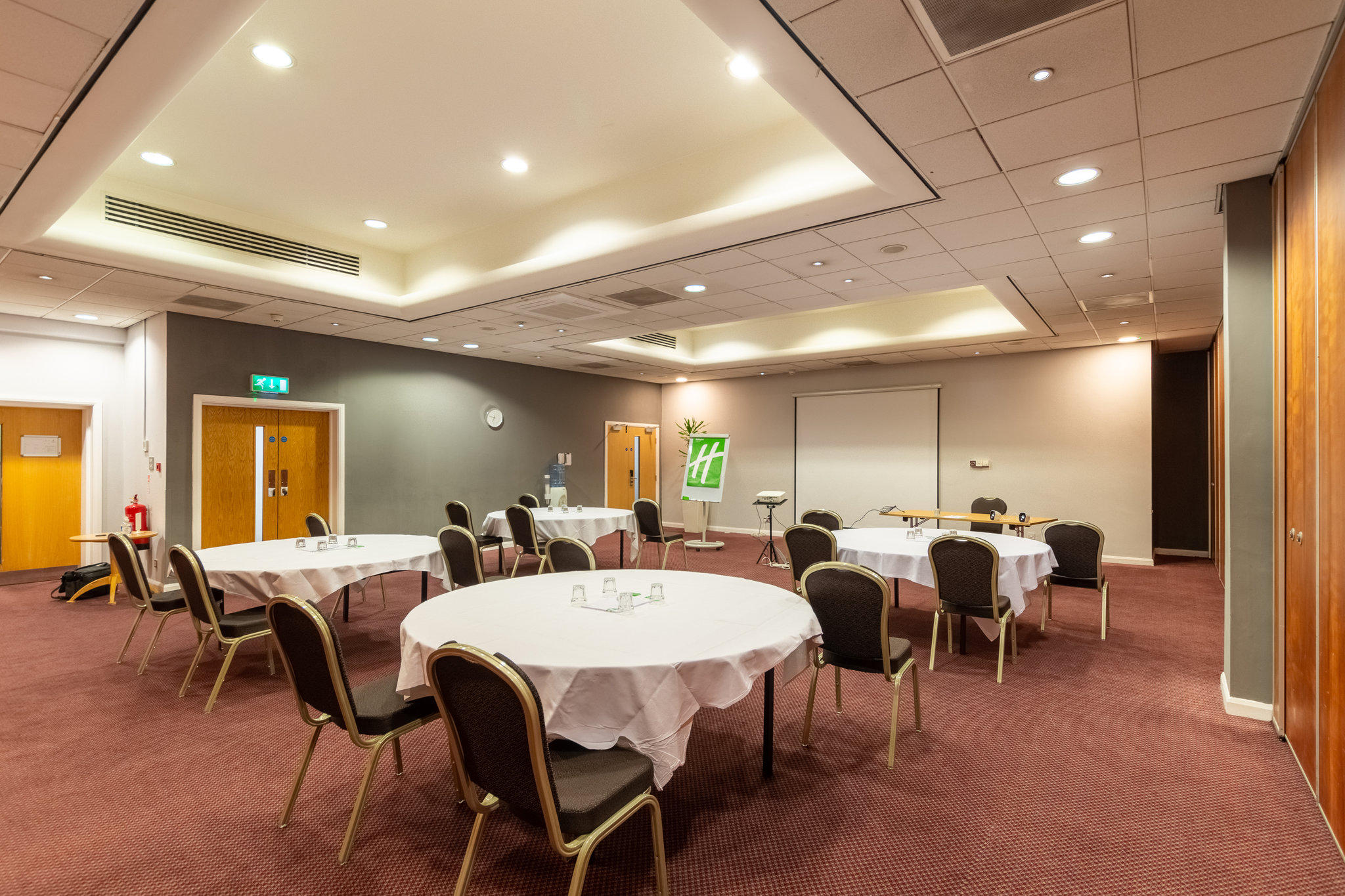 Images Holiday Inn Liverpool - City Centre, an IHG Hotel