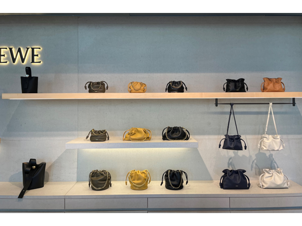 DFS Venice - Women Full Offer