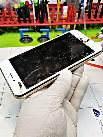 Cracked screen repair Lubbock TX