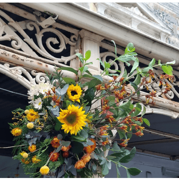 Carlton North Flowers Logo