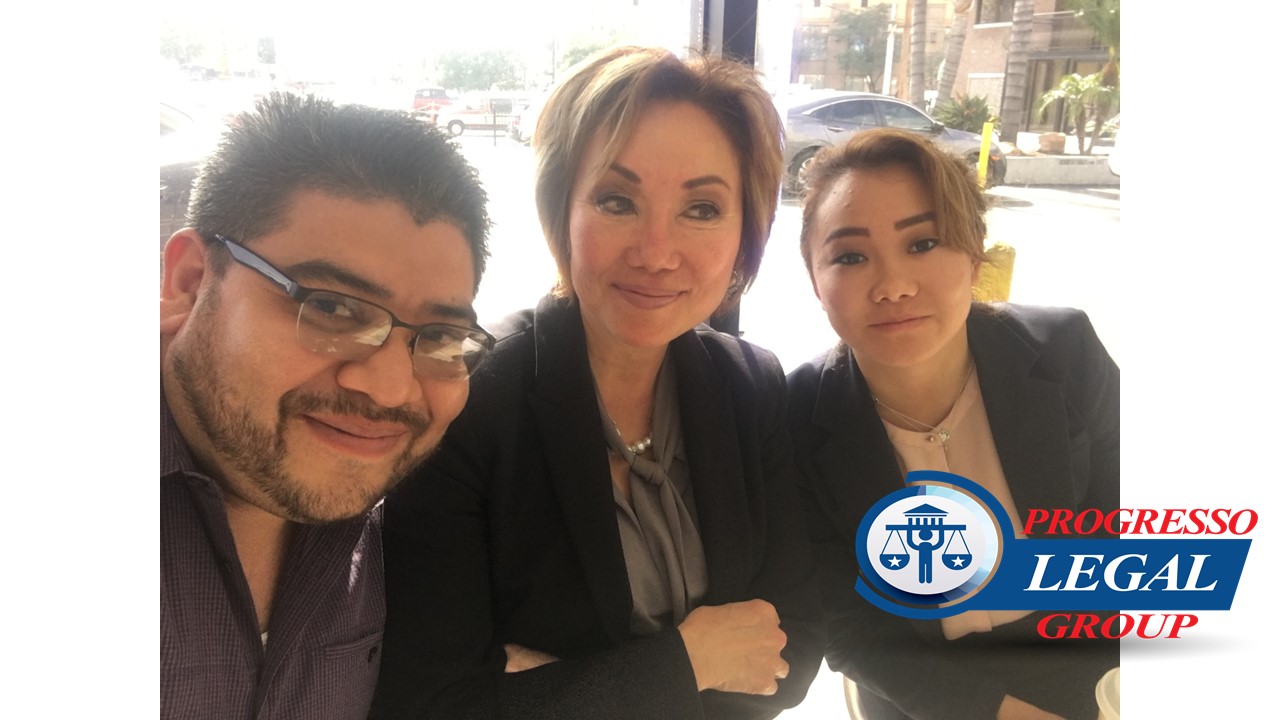 Progresso Legal Group, P.C. Abogados BilinguÌes de Defensa Criminal/Criminal Defense | Family Law/Ley de Familia, Custody/Custodia y Child Support | Immigration Court and Deportation /Corte de Inmigacion y Deportacion. Progresso Legal Group P.C. Serving Families for Over 35 Years Attorney Serving Families, with different Legal Procedures in the City and County of Los Angeles.