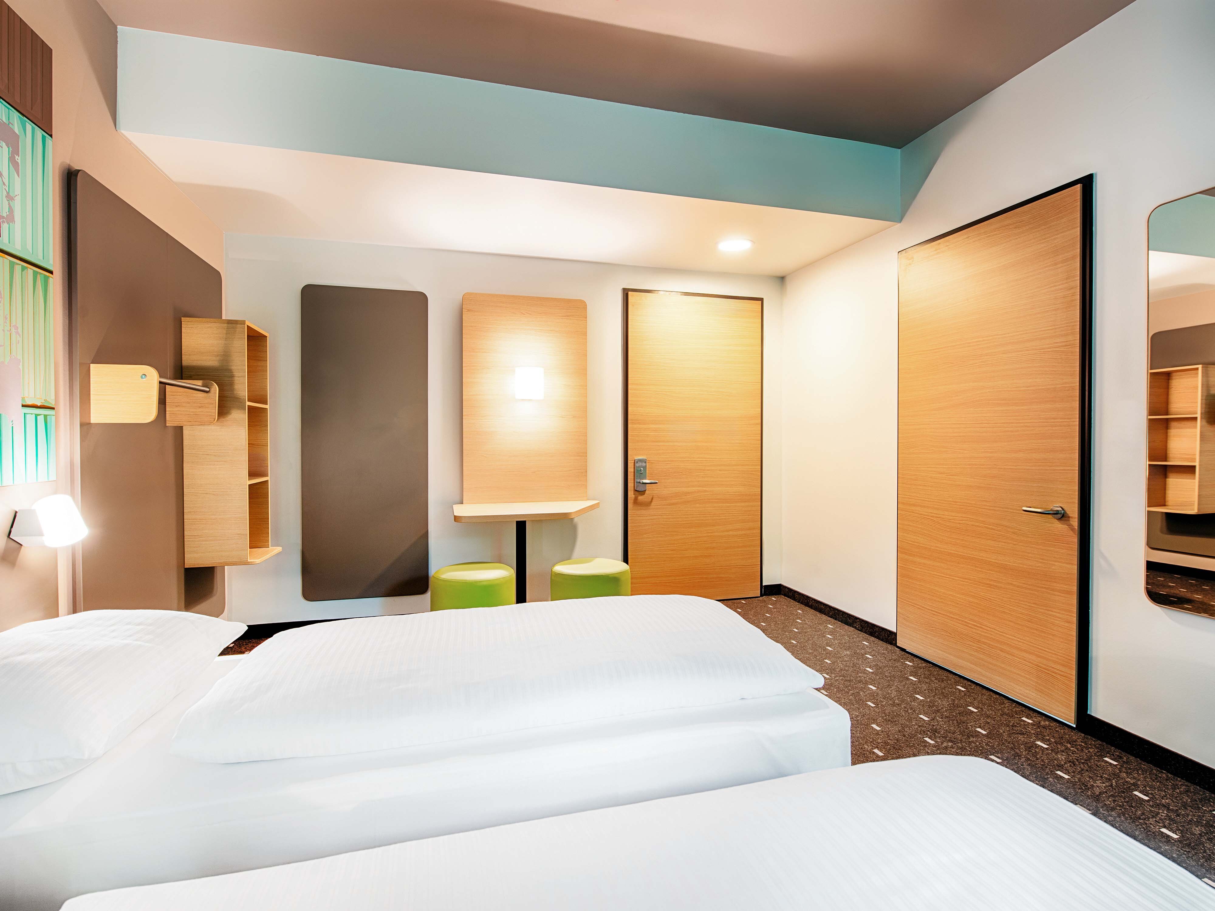 Bilder B&B HOTEL Stuttgart-Neckarhafen