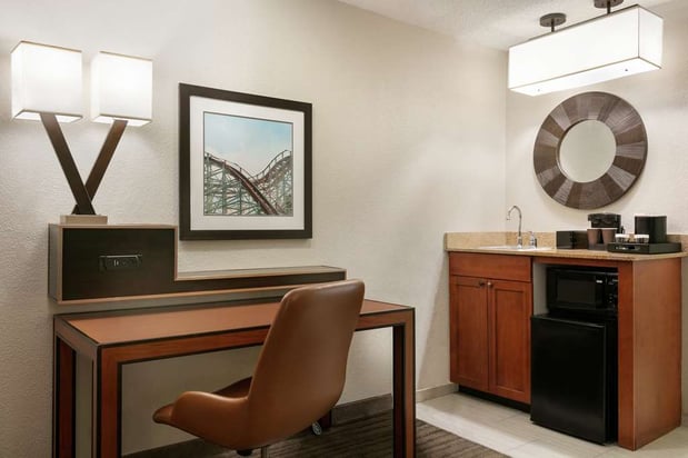 Images Embassy Suites by Hilton Orlando International Drive ICON Park