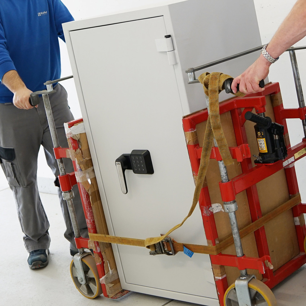 Dianit AG, Widenholzstrasse 8 in Wallisellen