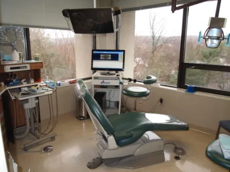 Halper Dentistry exam room with view