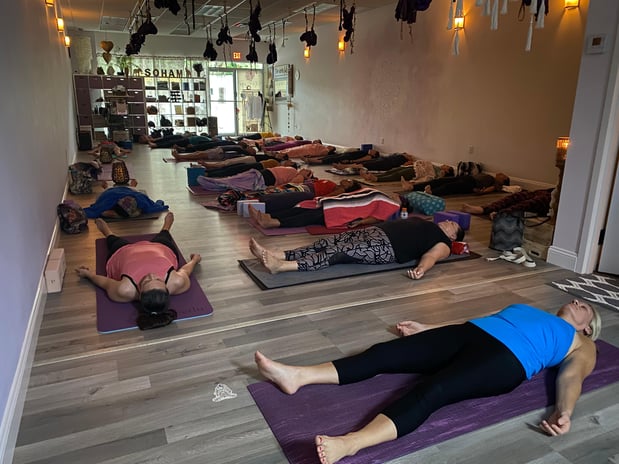 Images SOHAM YOGA
