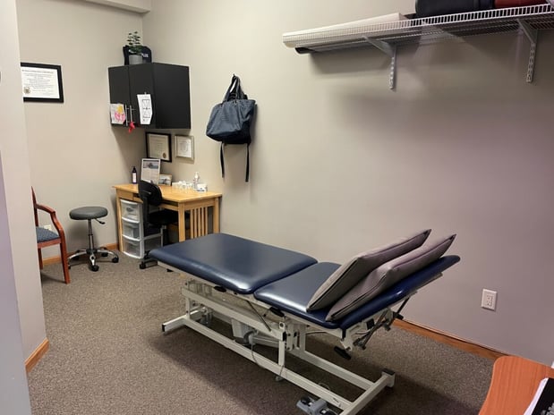 Images Rock Valley Physical Therapy - Blue Grass