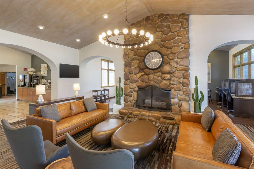 Best Western Plus CottonTree Inn