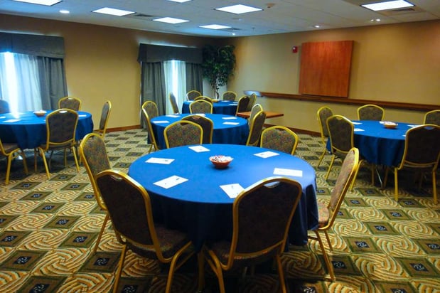 Images Hampton Inn & Suites Tilton