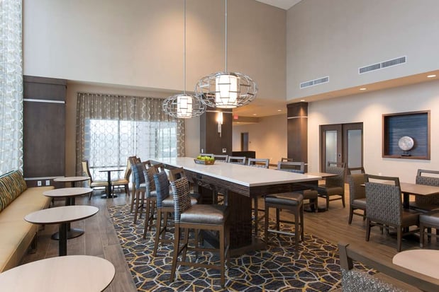 Images Hampton Inn & Suites Grand Rapids Downtown