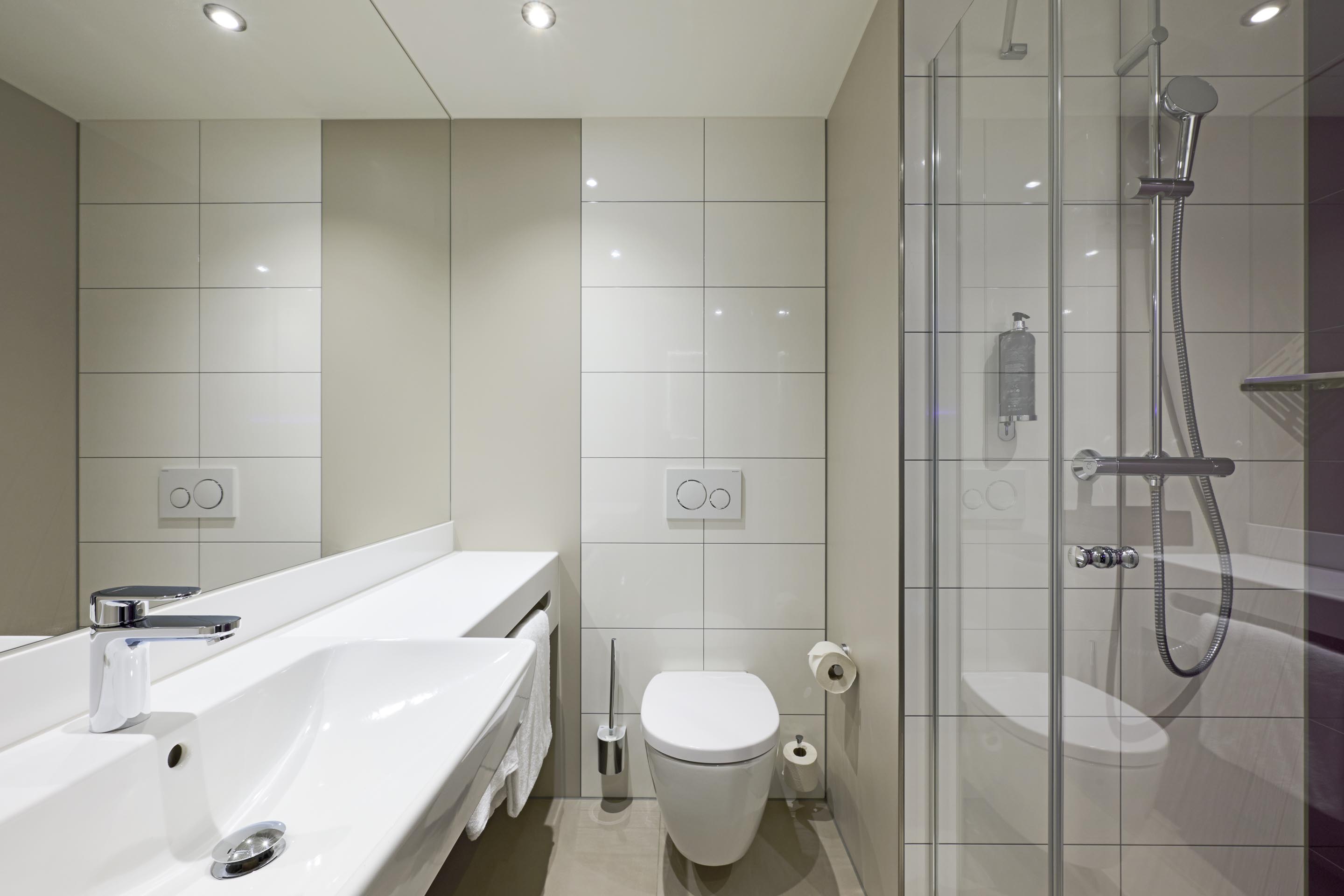 Premier Inn Stuttgart Zuffenhausen Hotel, Strohgäustraße 11 in Stuttgart