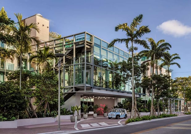 Images The Ray Hotel Delray Beach, Curio Collection by Hilton