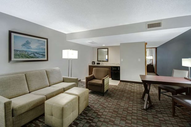 Images Embassy Suites by Hilton Jacksonville Baymeadows