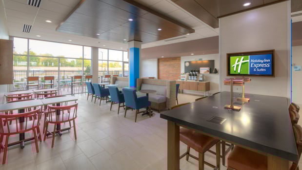 Images Holiday Inn Express & Suites Tulsa Midtown by IHG