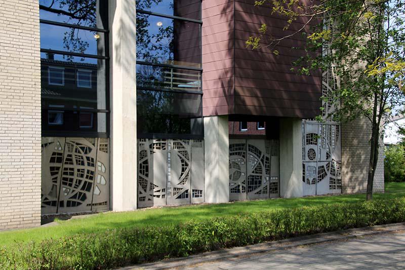 Erlöserkirche - Ev. Kirchengemeinde Gütersloh, An der Erlöserkapelle in Gütersloh