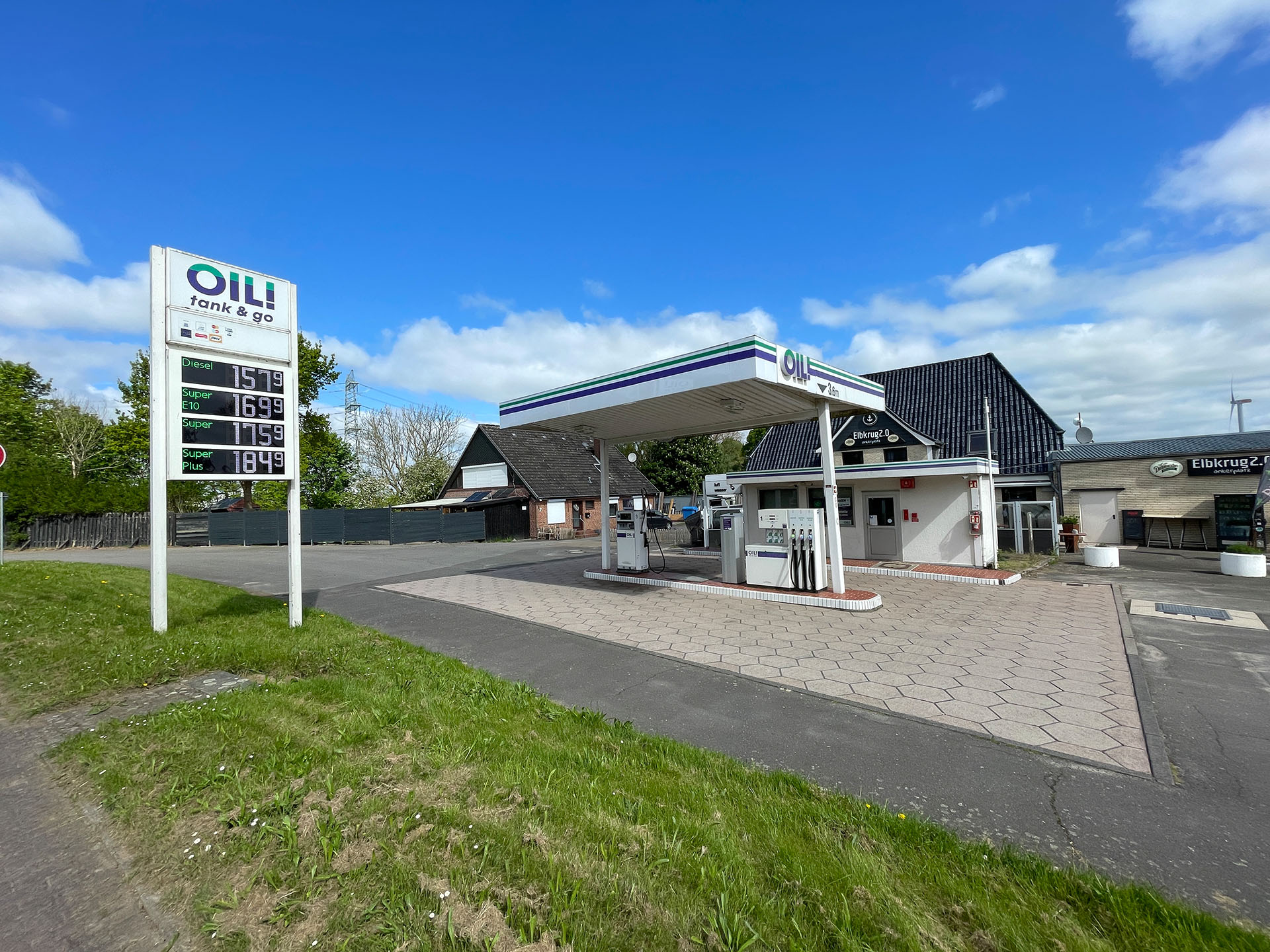 OIL! tank & go Automatentankstelle, Hauptstr. 7 in Büttel