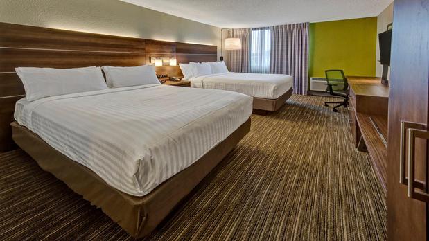 Images Holiday Inn Express Louisville Airport Expo Center by IHG