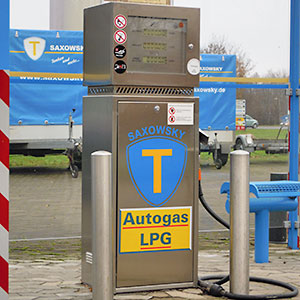 Bild 1 Tankstelle Saxowsky in Petershagen