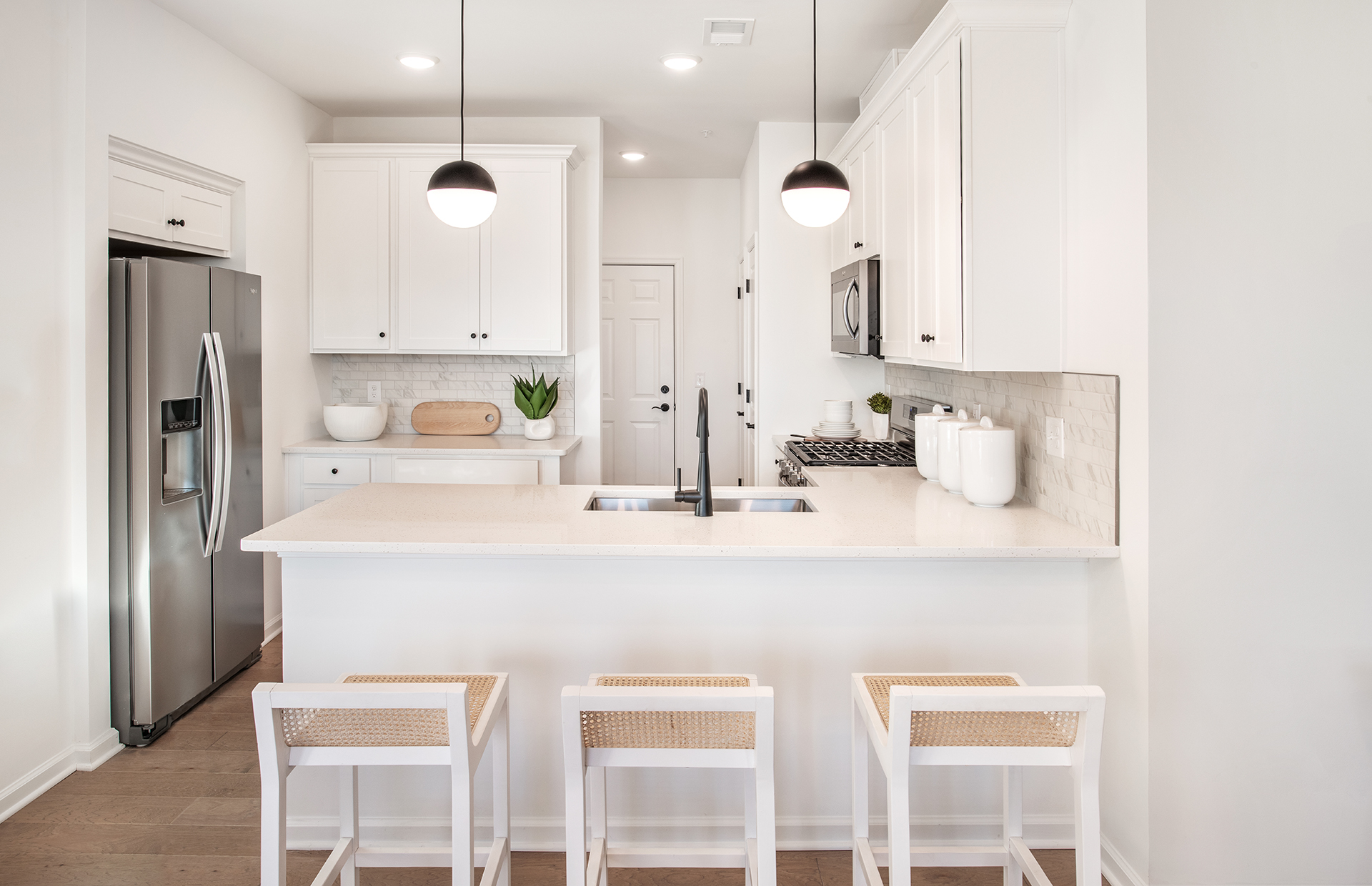 2-3 Bedroom townhomes with 1 car garage