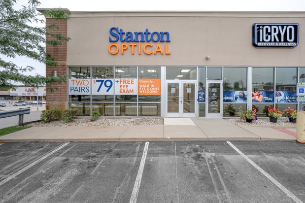 Images Stanton Optical