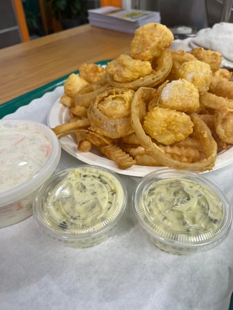Images Townline Pizzeria Seafood/Harrison's Roast Beef