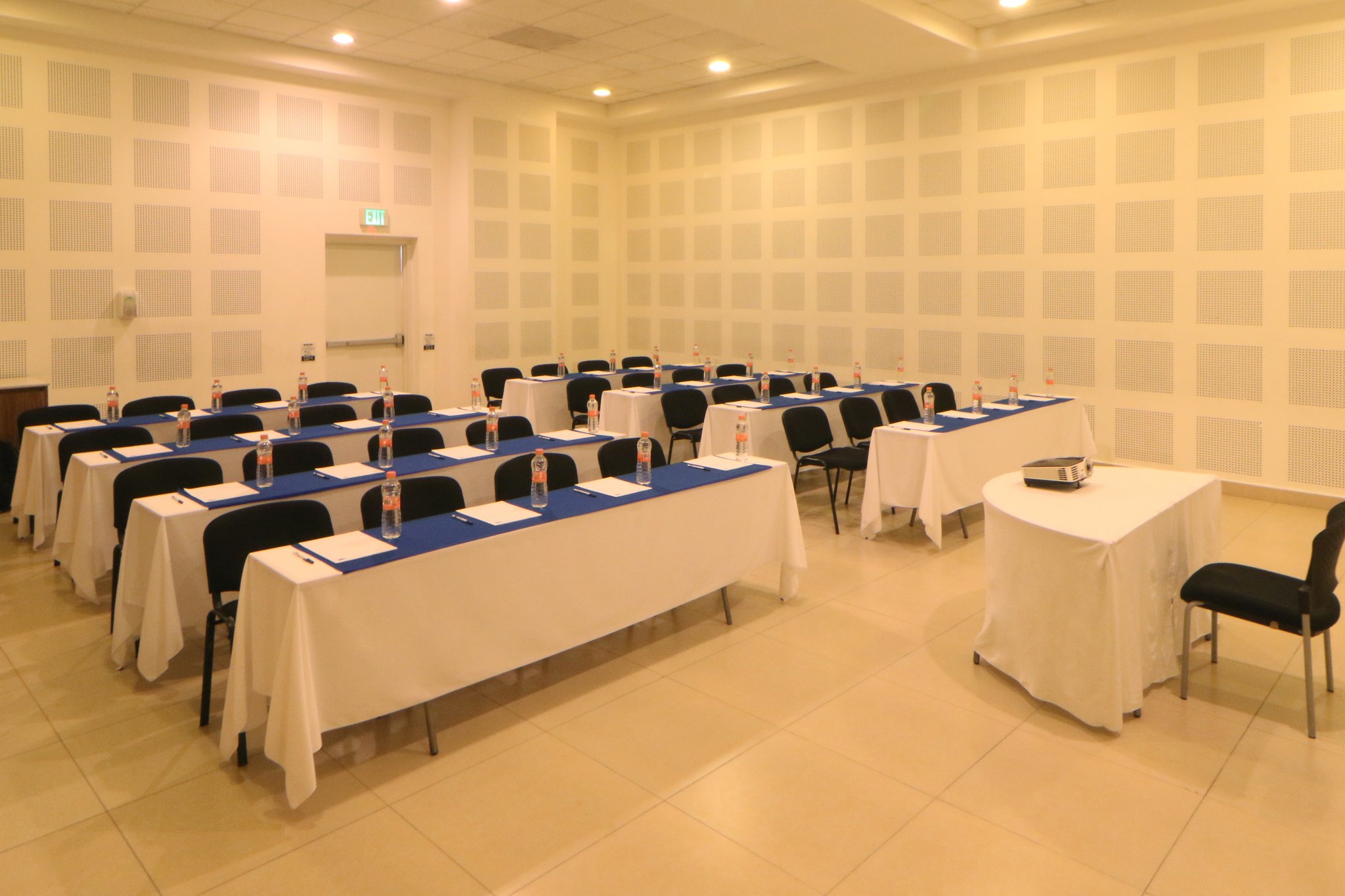 Images Holiday Inn Express Manzanillo by IHG
