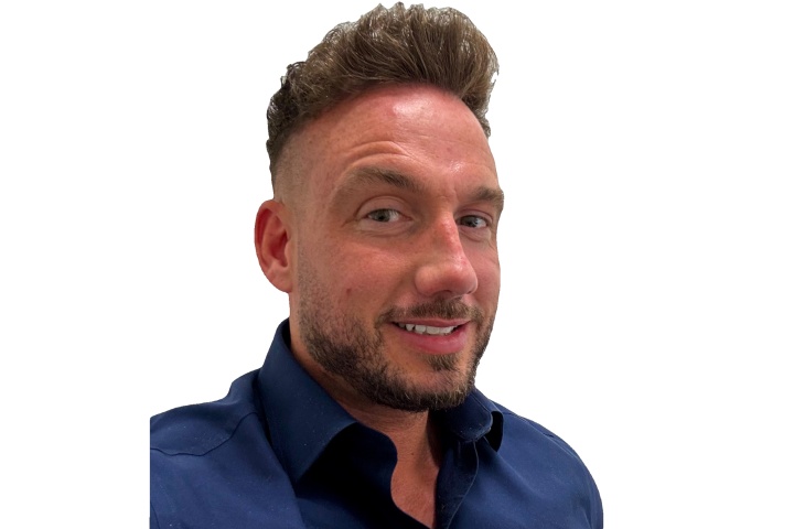 Dean Fortey, Dispensing Optician Director in our Solihull store