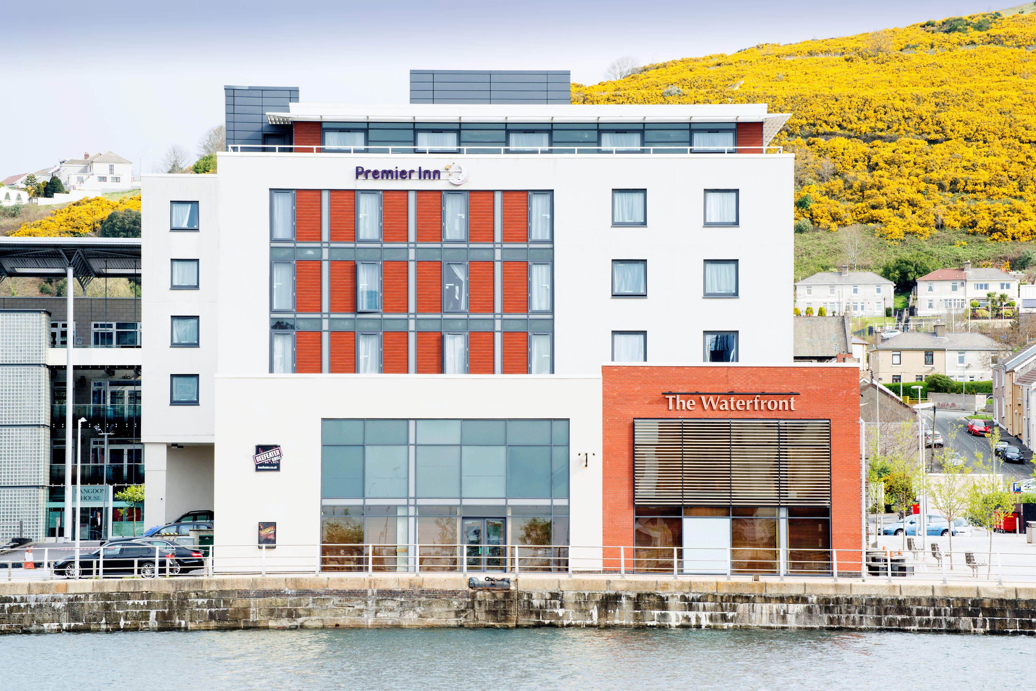 Swansea Waterfront Premier Inn Swansea Waterfront hotel Swansea 03333 219208
