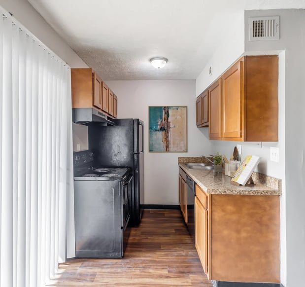 Images Tates Creek Crossings