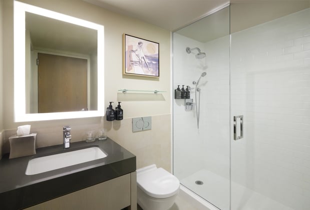 Images Hotel Indigo Long Island - East End by IHG