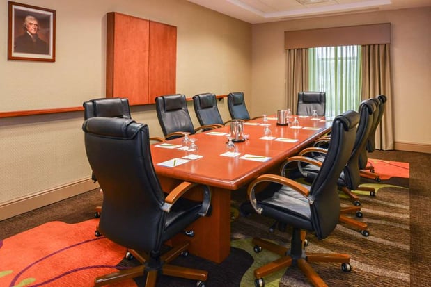 Images Hilton Garden Inn Charlottesville