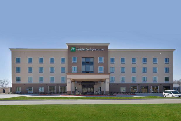 Images Holiday Inn Express & Suites Forrest City, an IHG Hotel