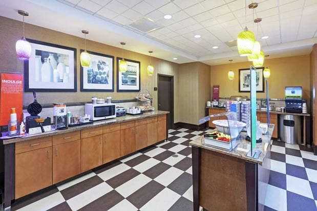 Images Hampton Inn & Suites by Hilton Houston North IAH
