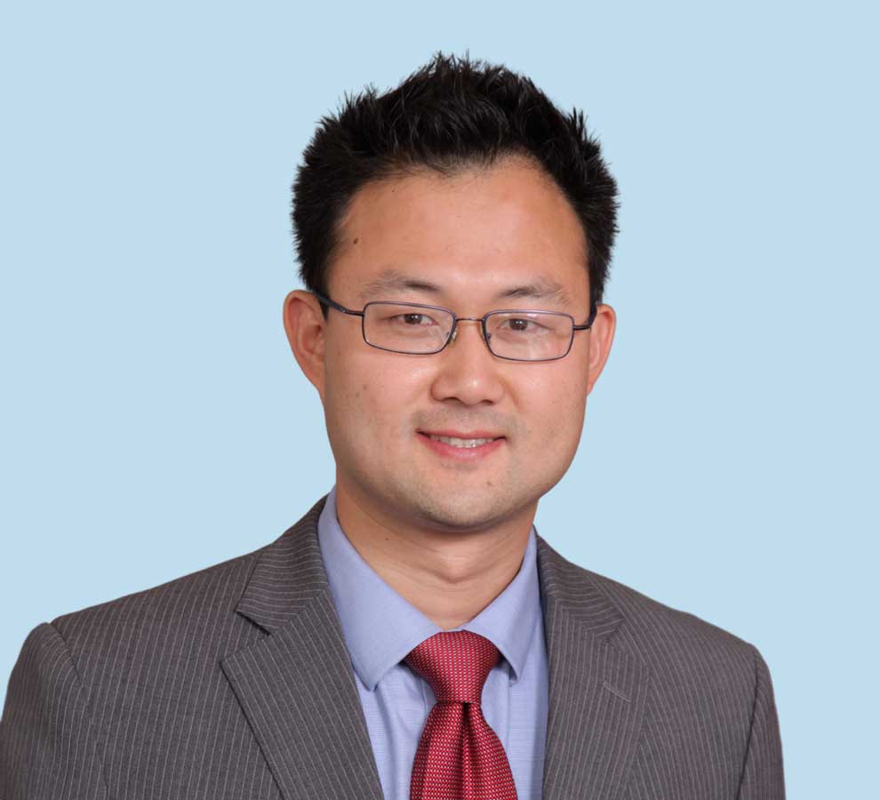 Seung J. Yi.