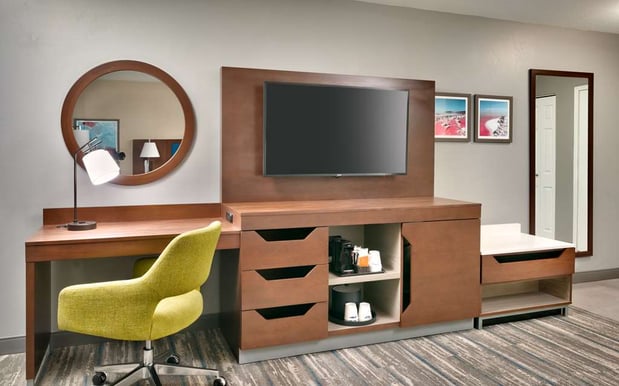 Images Hampton Inn & Suites Salt Lake City Airport