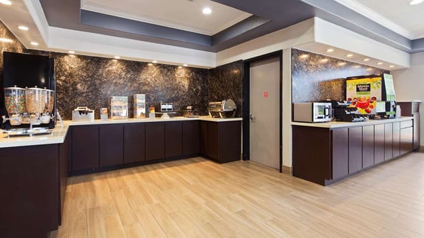 Images Best Western Plus North Houston Inn & Suites