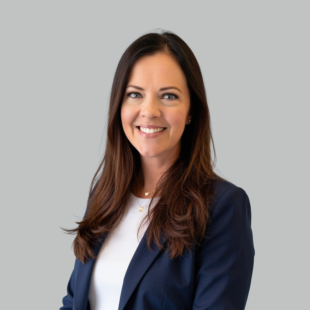 Headshot of Julie R. Occhiato, a wealth advisor at Chase