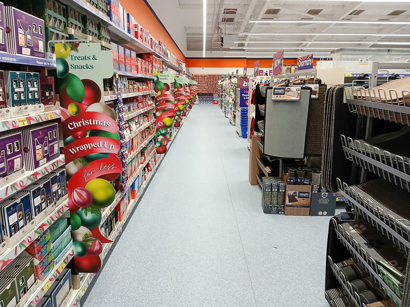 Images B&M Home Store with Garden Centre