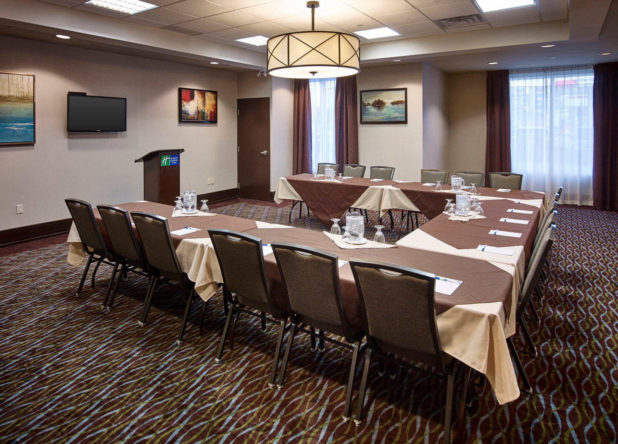 Images Holiday Inn Express & Suites Timmins, an IHG Hotel