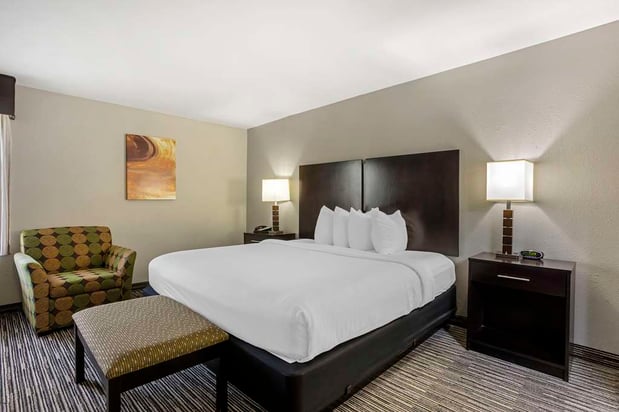 Images Best Western Plus Jonesboro Inn & Suites