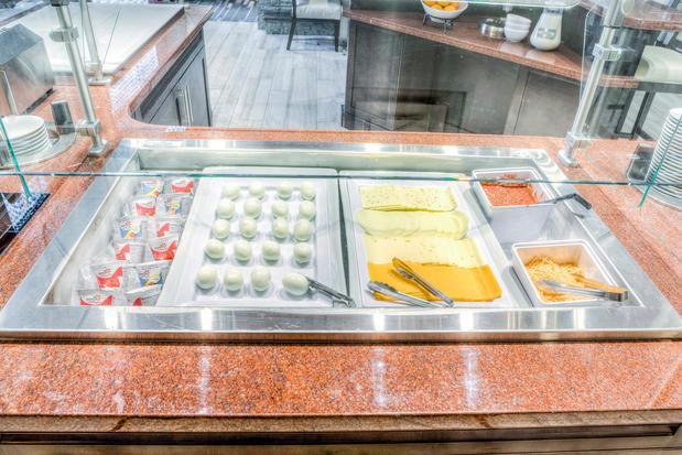 Images Staybridge Suites Columbus OSU-Medical Center by IHG