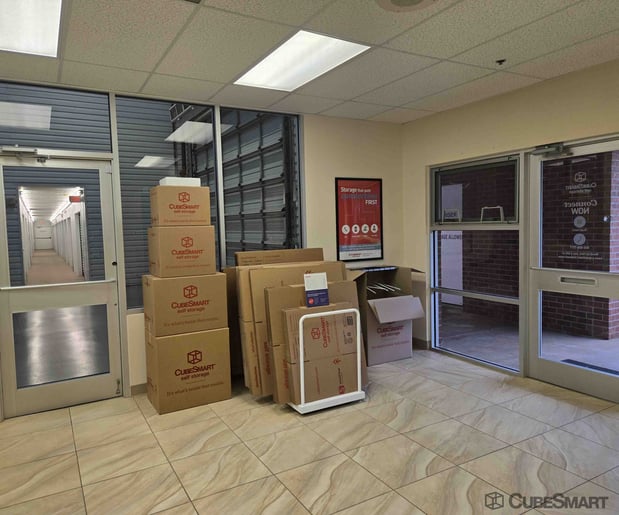 Images CubeSmart Self Storage