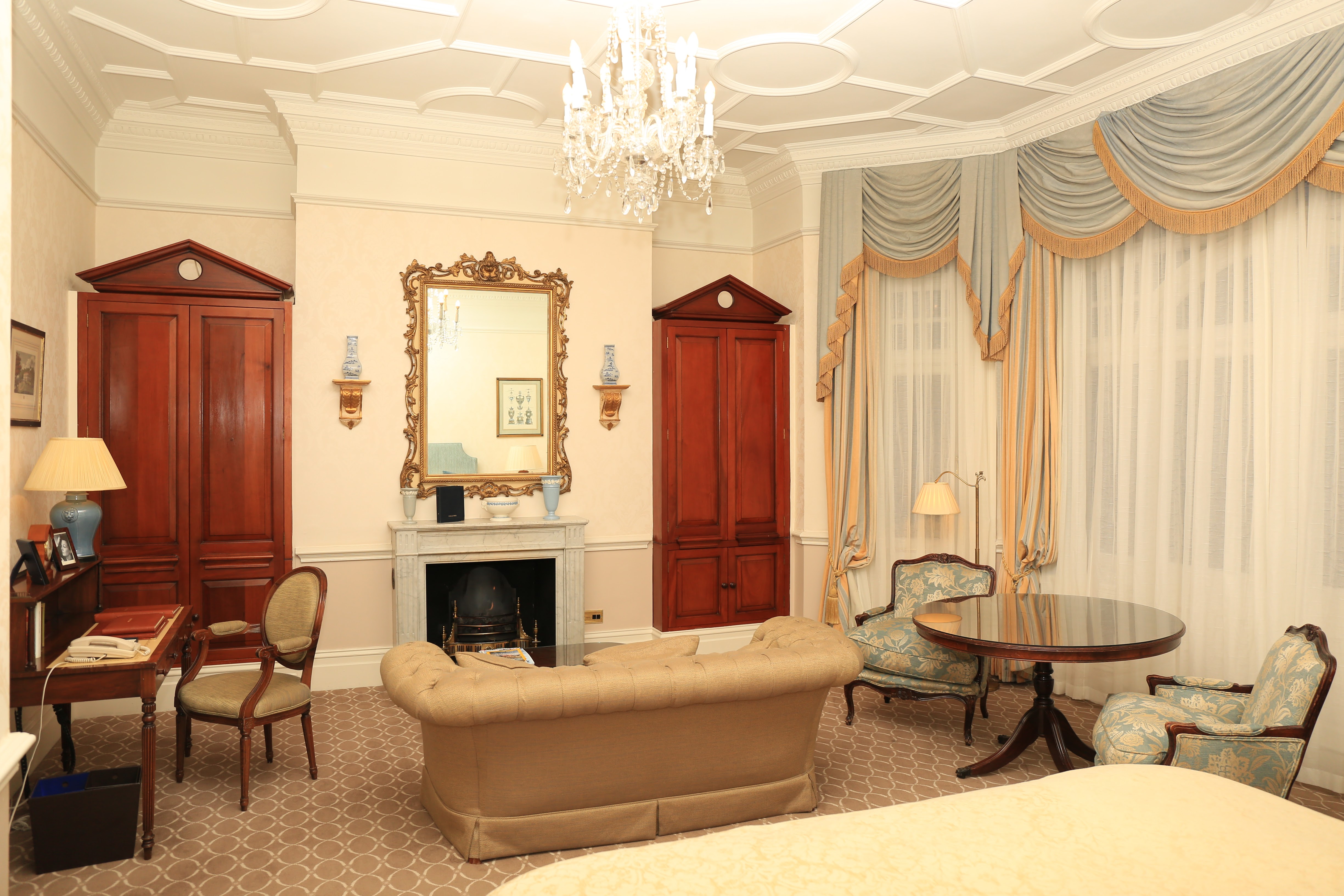 Images Draycott Hotel