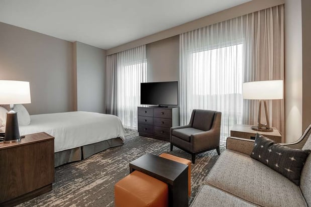 Images Embassy Suites by Hilton Jonesboro Red Wolf Convention Center