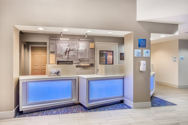 Images Holiday Inn Express Wisconsin Dells by IHG