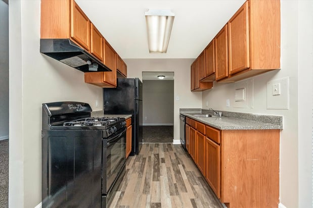 Images Arden Pointe Apartments