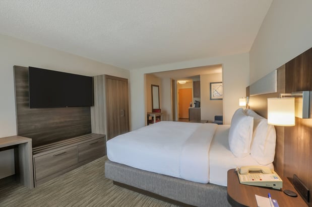 Images Holiday Inn Express & Suites Raleigh North - Wake Forest by IHG