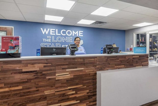 Images Hampton Inn Brownwood